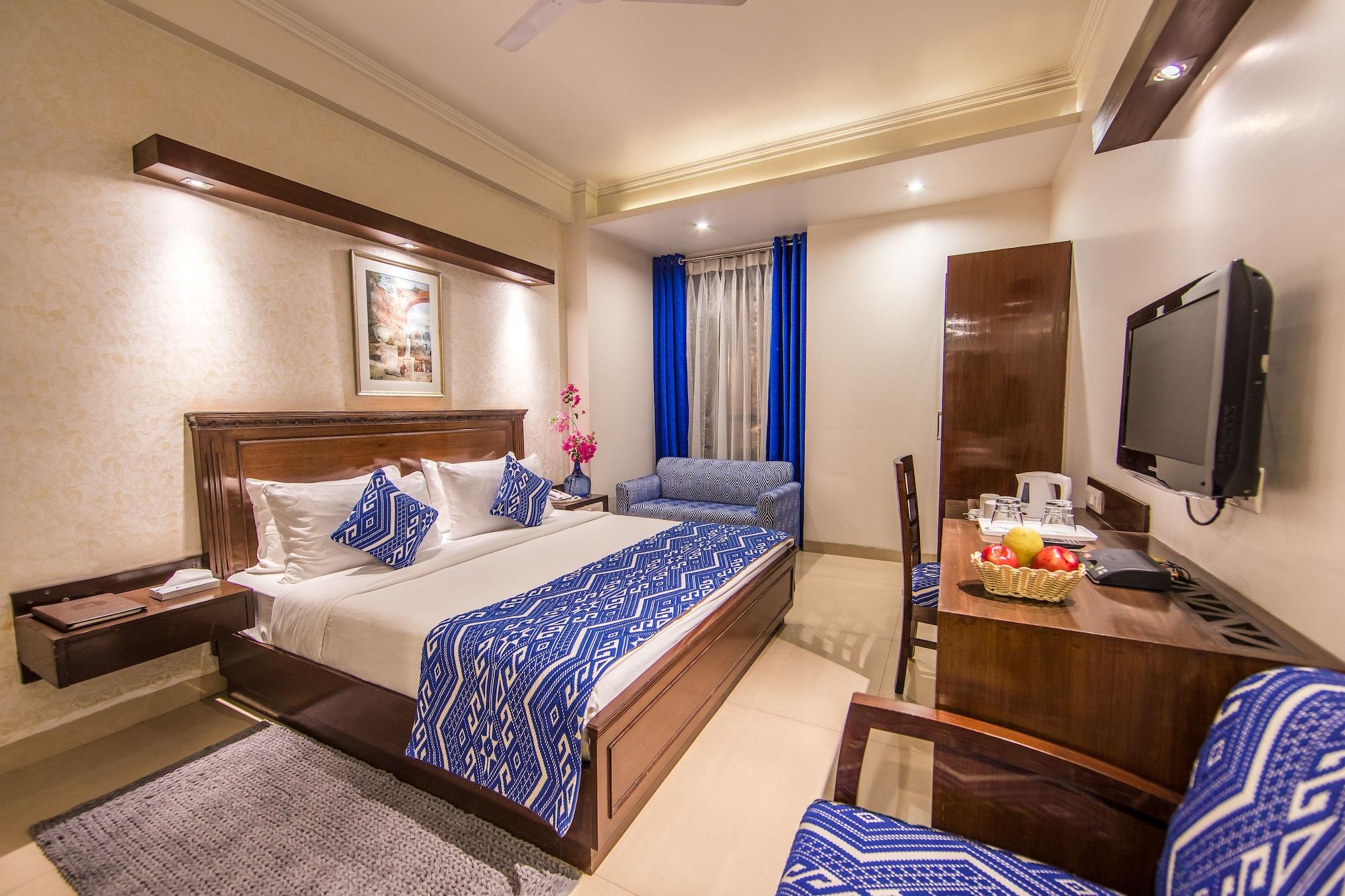 Rockland Hotel, C.R Park Ню Делхи Екстериор снимка