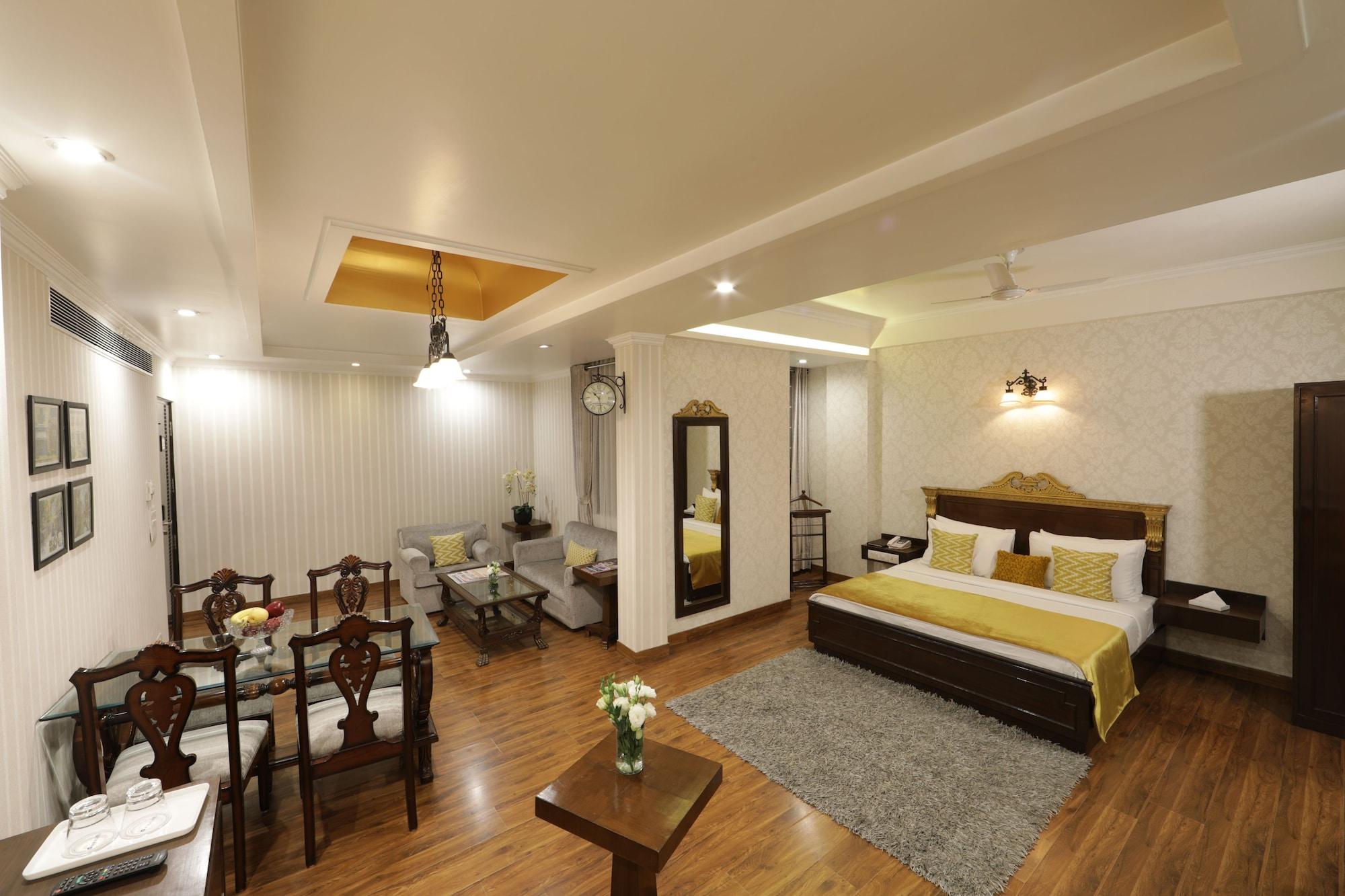 Rockland Hotel, C.R Park Ню Делхи Екстериор снимка